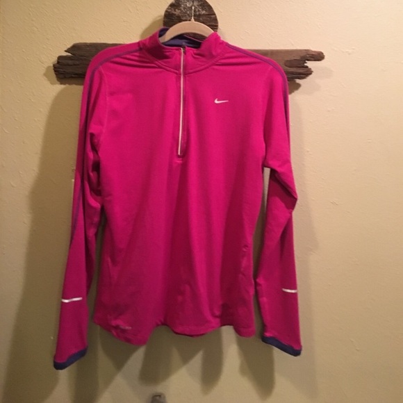 Nike Dri-Fit Long Sleeve Half-Zip - Picture 2 of 3
